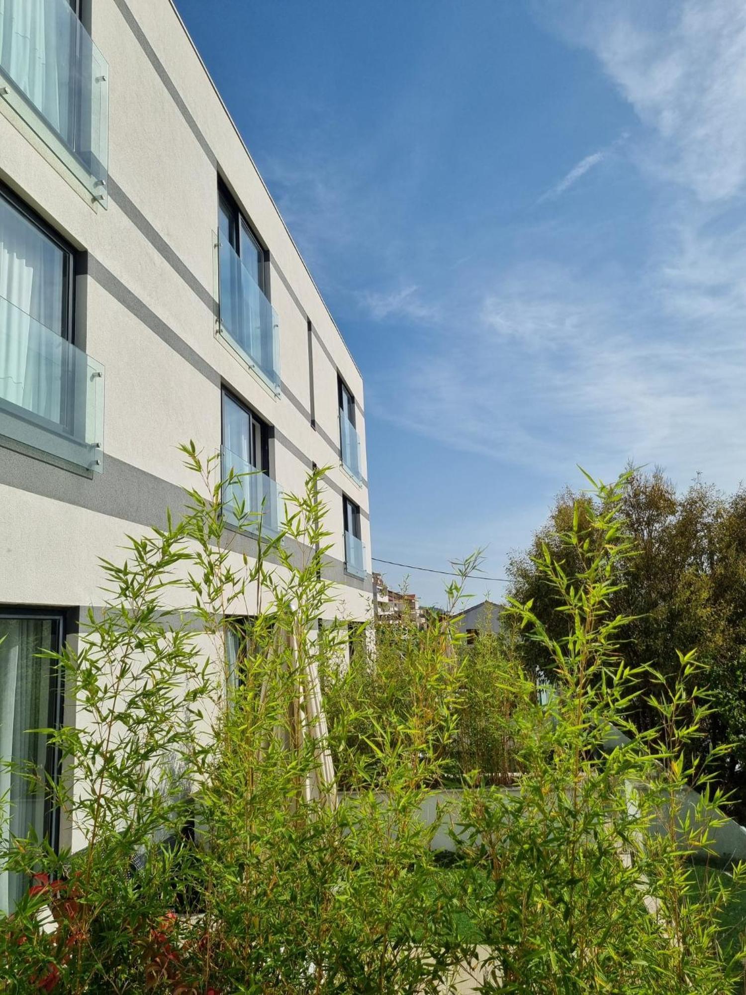 Hotel Jona Podstrana Zewnętrze zdjęcie